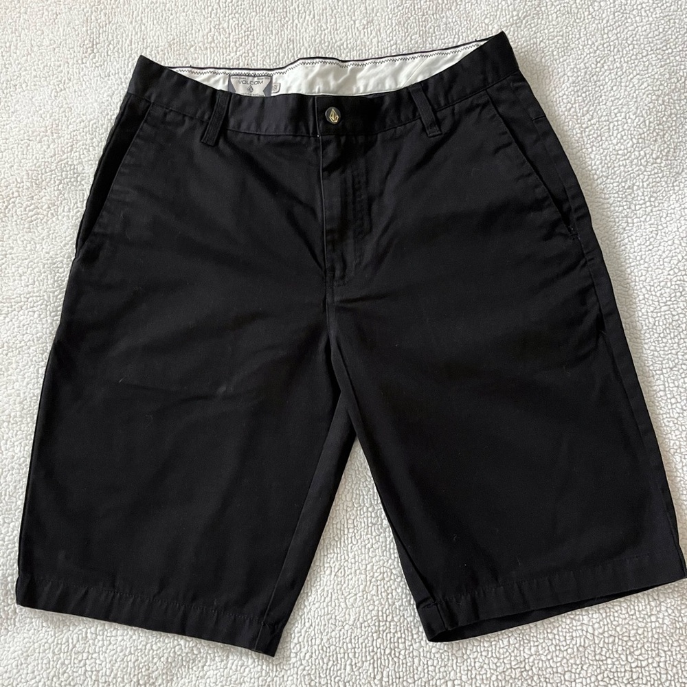 Volcom Men's Black Shorts, Size 32 - Picture 2 of 8